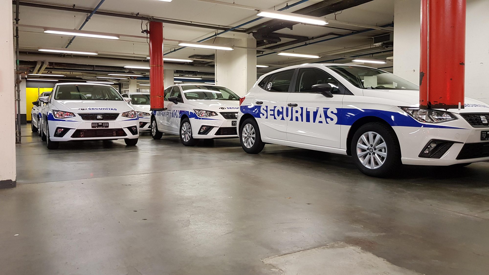 Fahrzeugbeschriftung / Car Wrapping – Referenz 8
